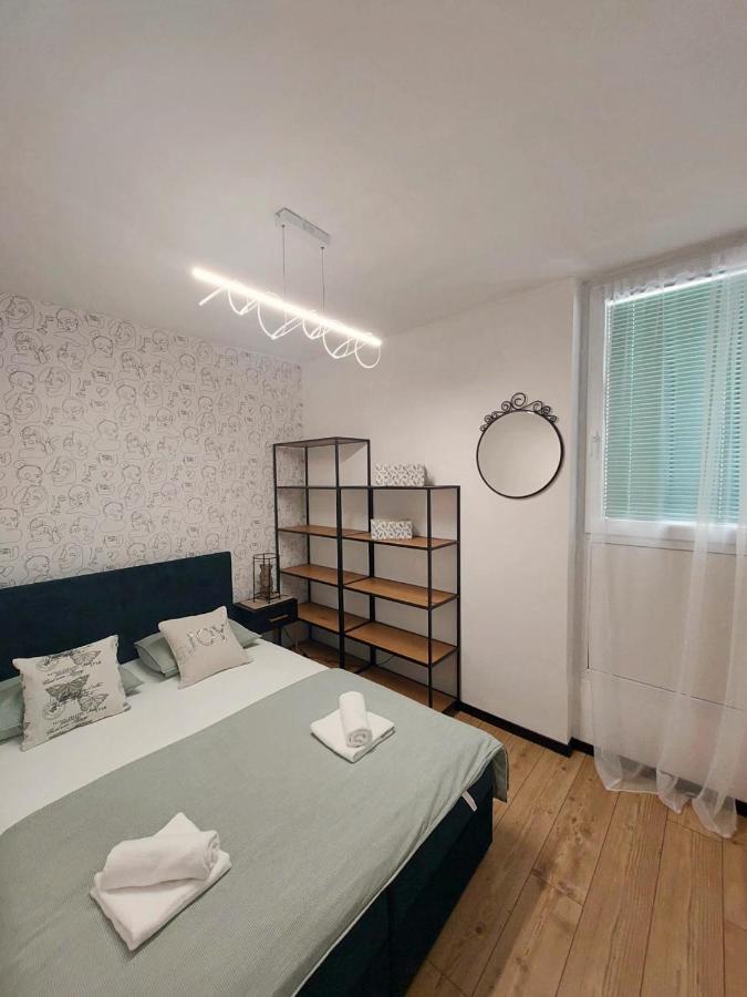 Apartment Punta Omiš Extérieur photo